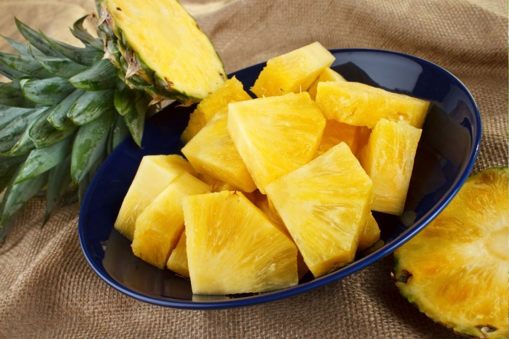 pineapple pieces in bowl
